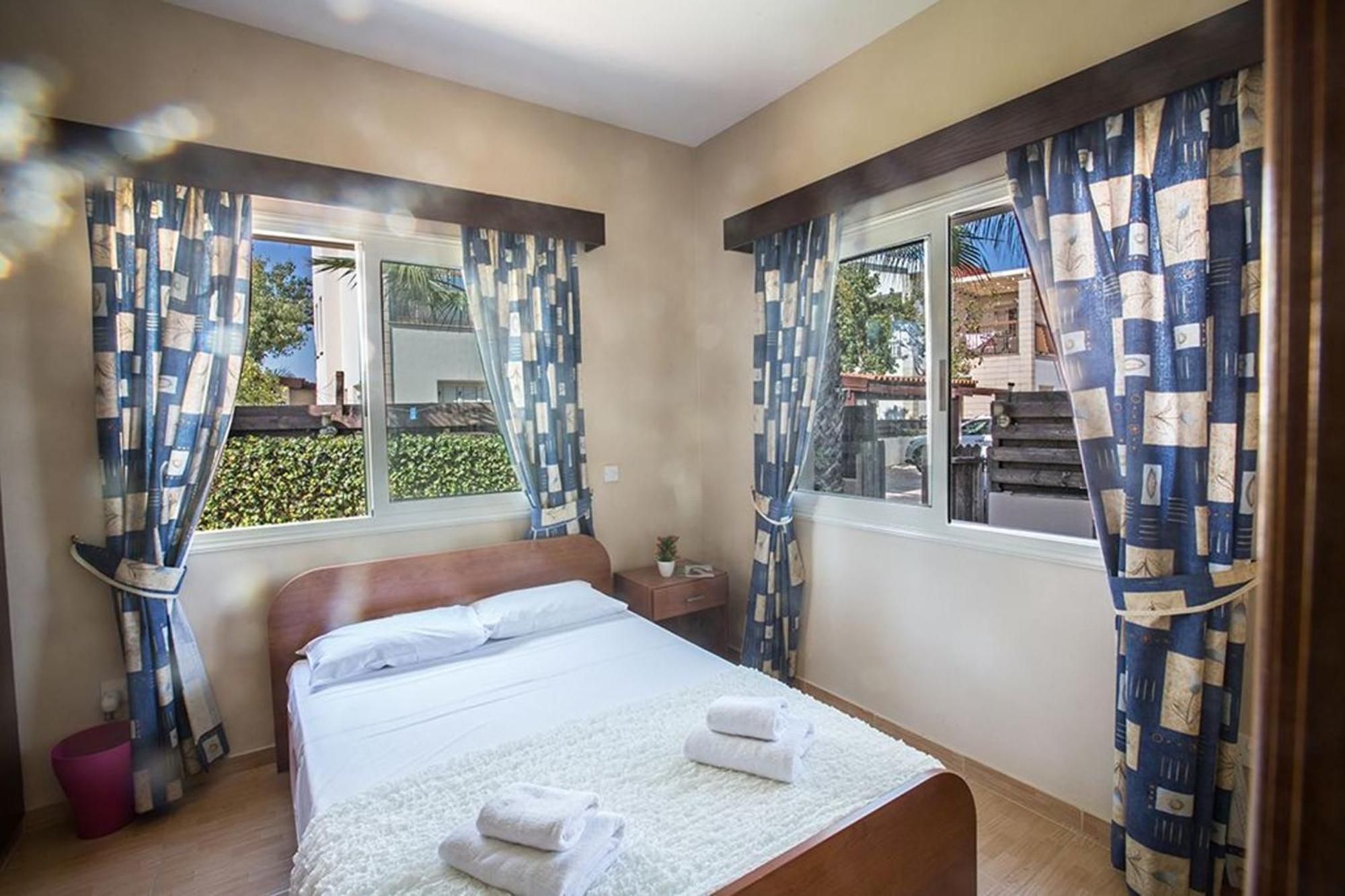 Aspro Enas - Stunning 3 Bedroom Ayia Thekla With Private Pool And Sea Views * Agia Napa