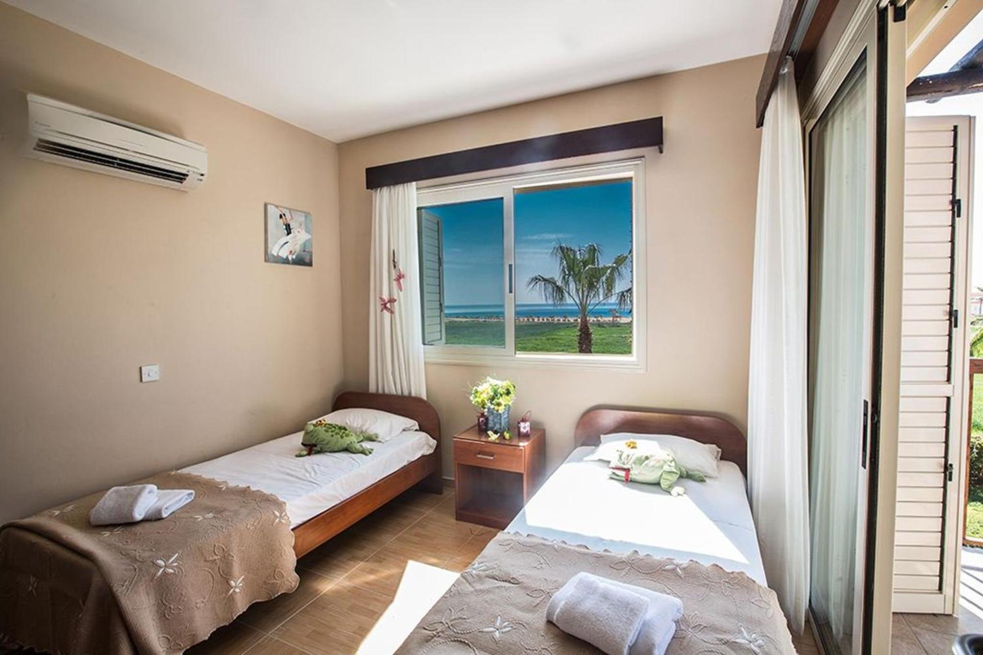 Villa Aspro Enas - Stunning 3 Bedroom Ayia Thekla With Private Pool And Sea Views *